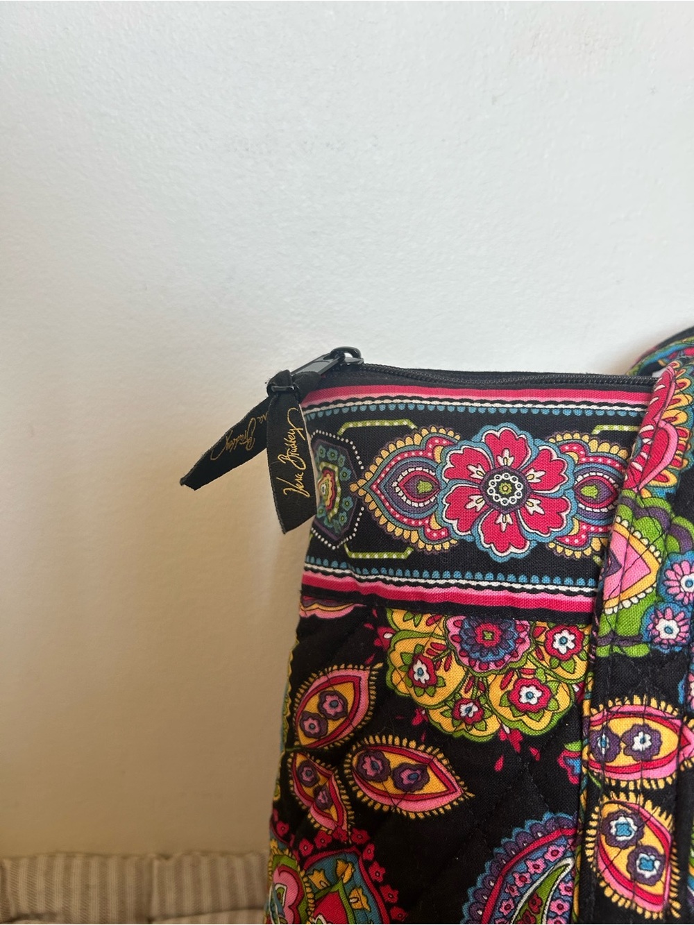 Vera Bradley Retired Made in USA Symphony Quilted Shoulder Bag - Picture 2 of 12